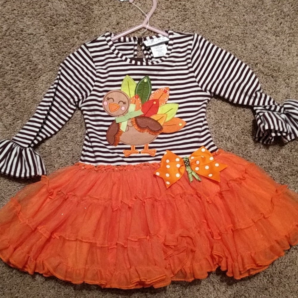 2T Girls Thanksgiving Outfit